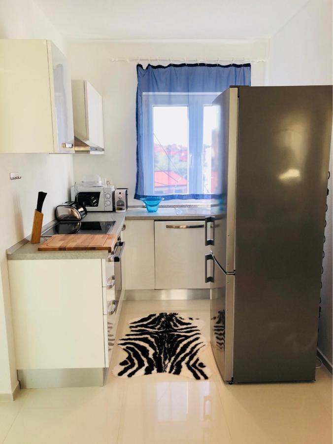 Guest House Jadro Rovinj Bagian luar foto