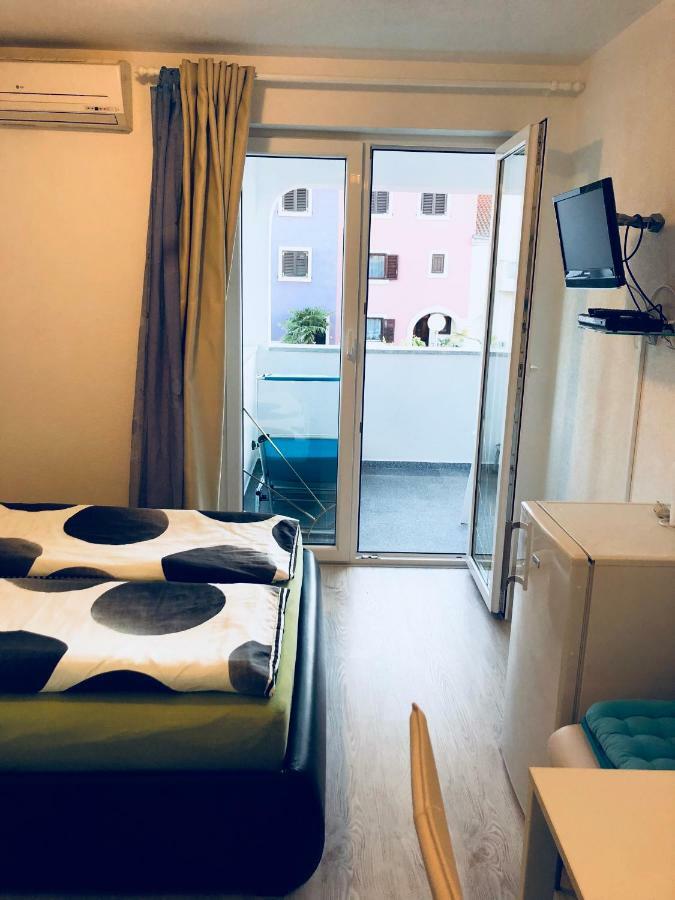 Guest House Jadro Rovinj Bagian luar foto