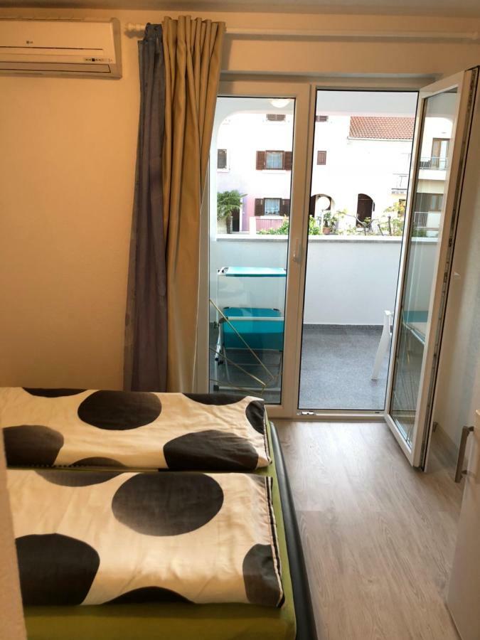 Guest House Jadro Rovinj Bagian luar foto