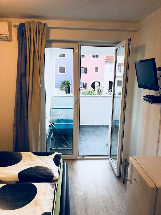 Guest House Jadro Rovinj Bagian luar foto