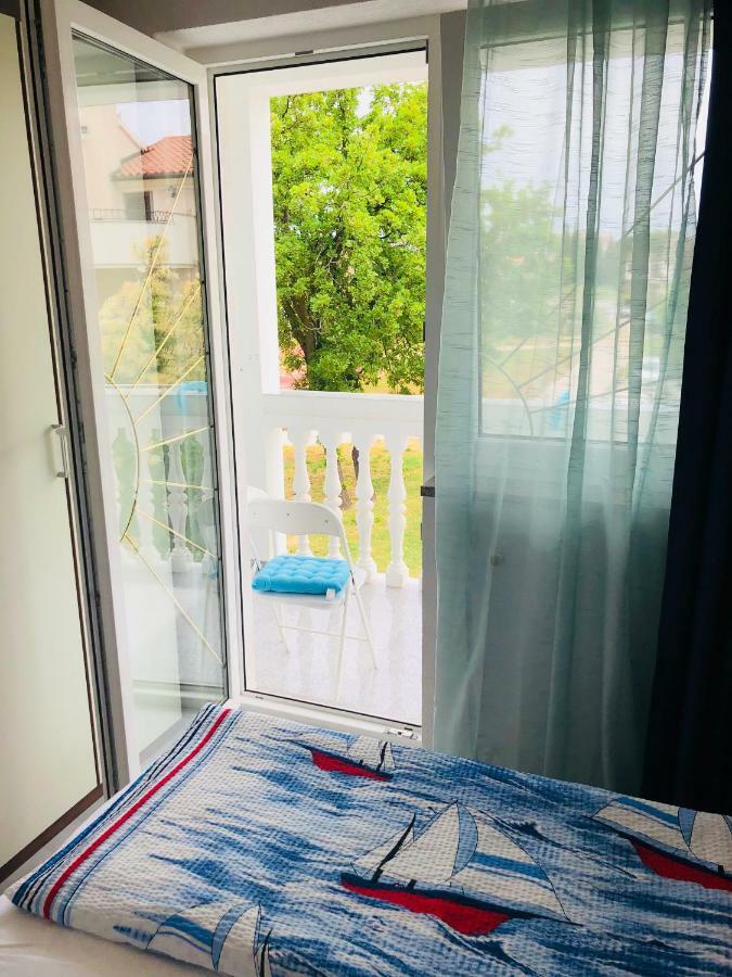 Guest House Jadro Rovinj Bagian luar foto