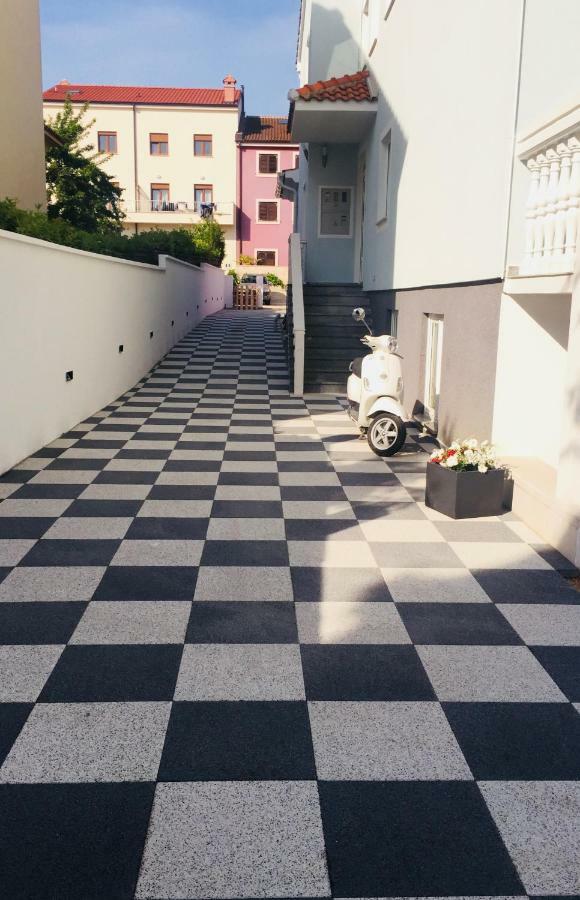 Guest House Jadro Rovinj Bagian luar foto