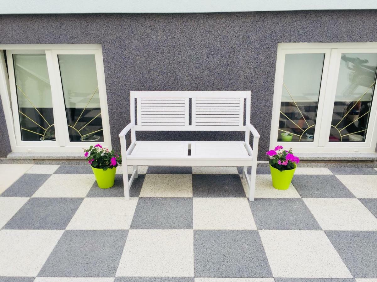 Guest House Jadro Rovinj Bagian luar foto